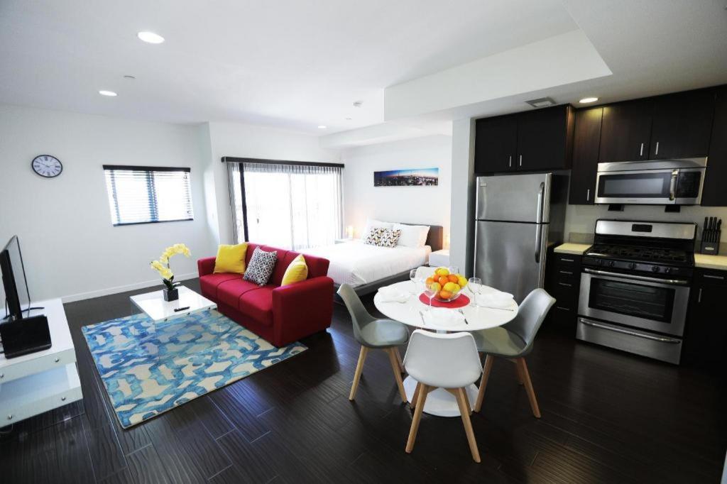 Downtown Cosmopolitan Residences Los Angeles Exterior photo
